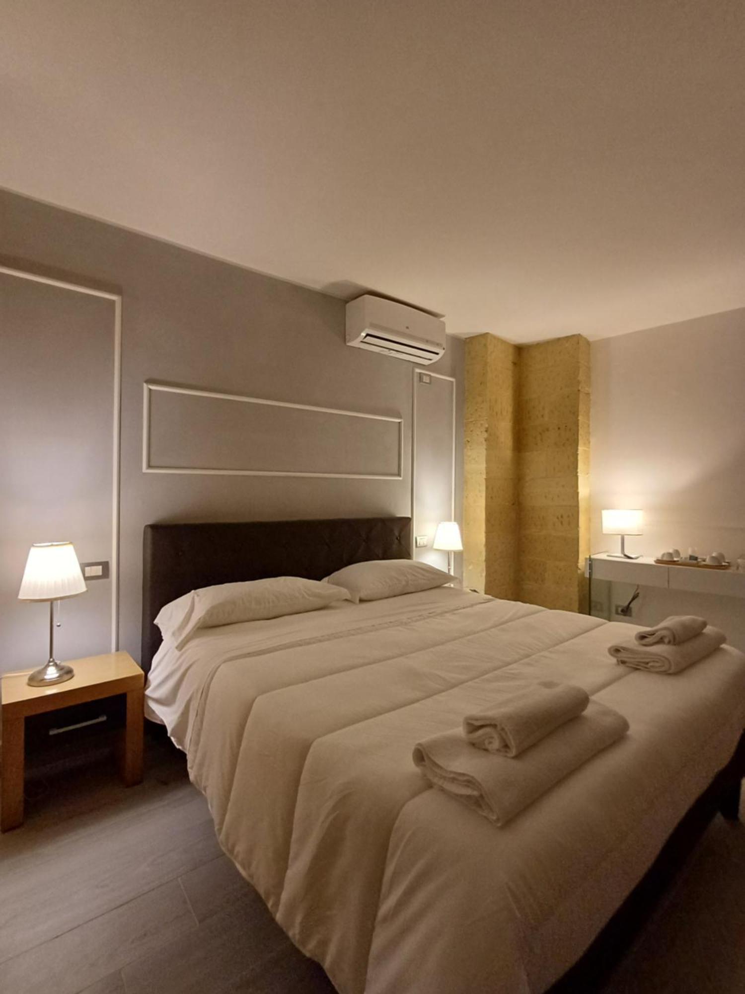 Bed & Breakfast Idomeneo 63 Λέτσε Εξωτερικό φωτογραφία